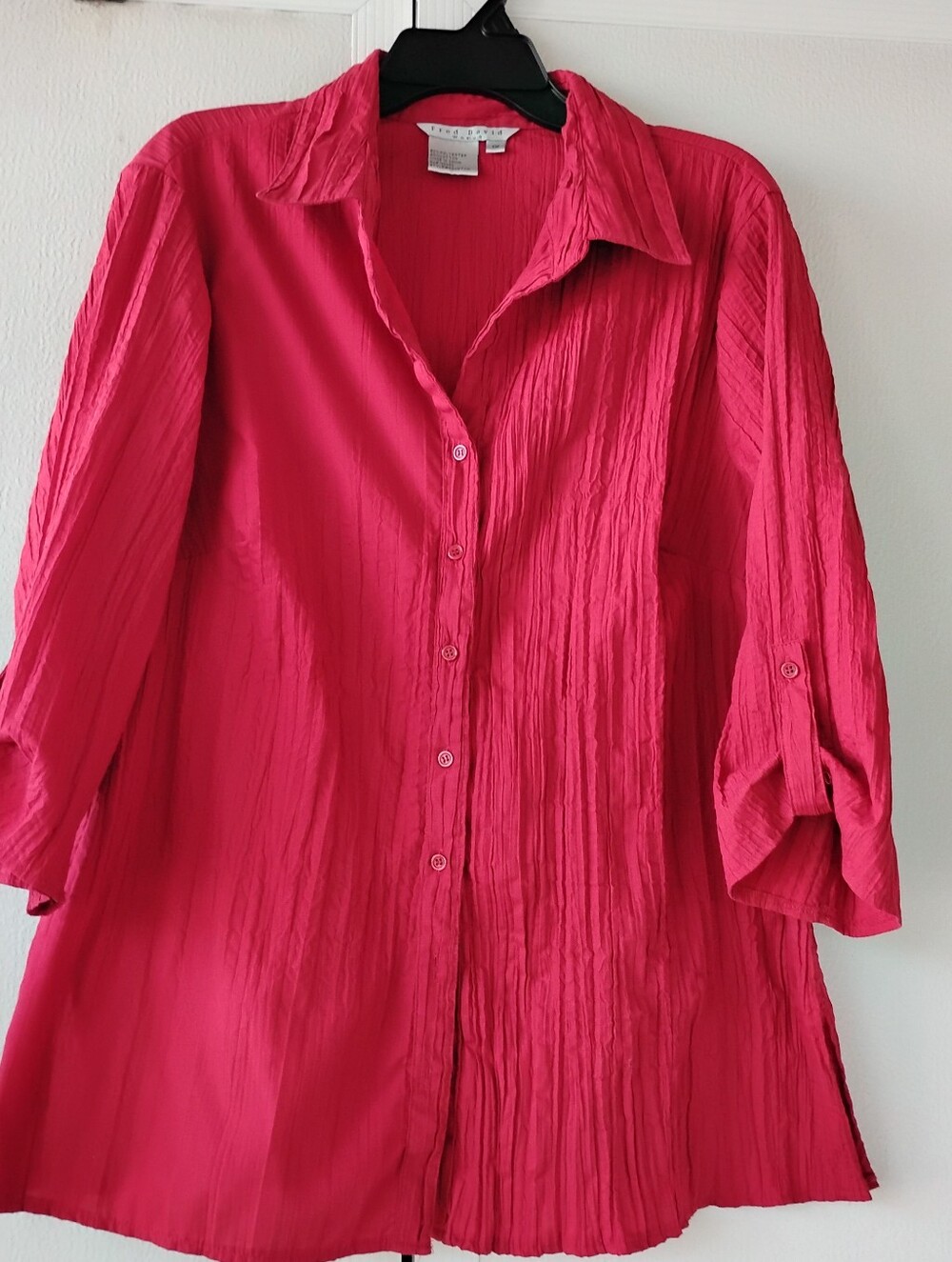 Fred David Crinkled Button-Down Shirt in Bright Pink